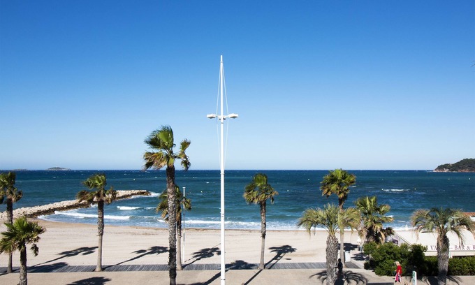 Six-Fours-les-Plages Hotel | Bel Azur