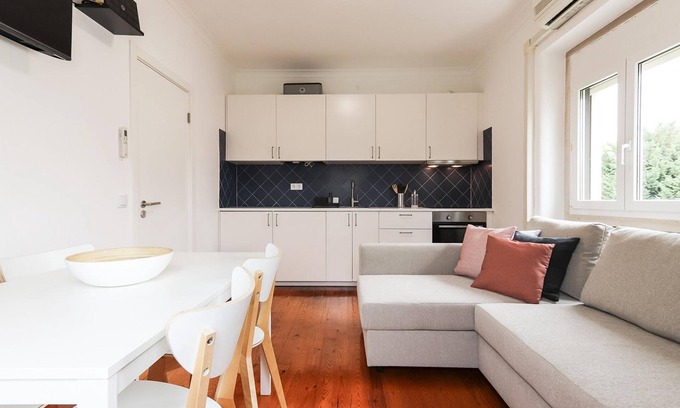 Belem Apartment | Belem Boutique Viii by Homing
