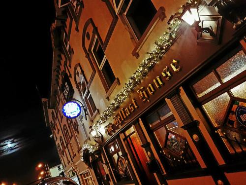Cookstown Bed & Breakfast | Belfast House
