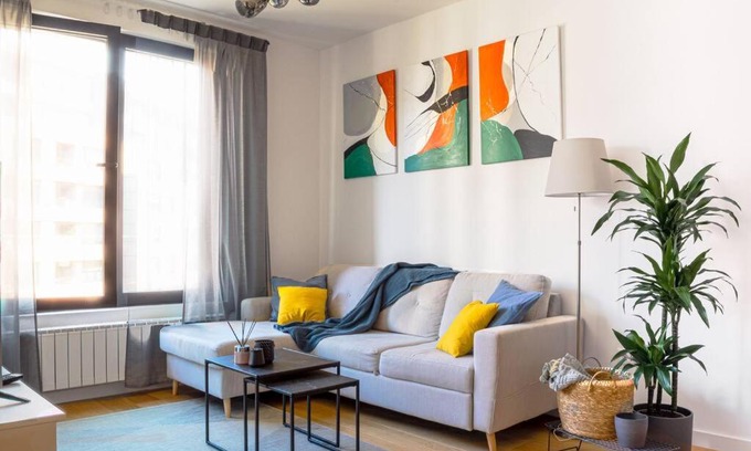 Dorcol Apartment | Belgrade Riverfront Fortress Apartment