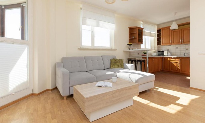 Ursynow Apartment | Belgradzka Apartment Warsaw by Noclegi Renters