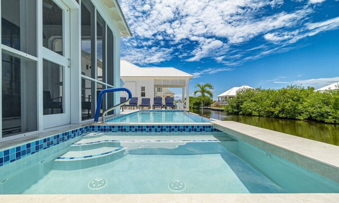 San Pedro Villa | Belizean Serenity w/Private Hot Tub and Pool at Mahogany Bay