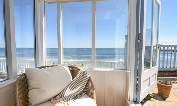 Lyme Regis Cottage | Bell Cliff House