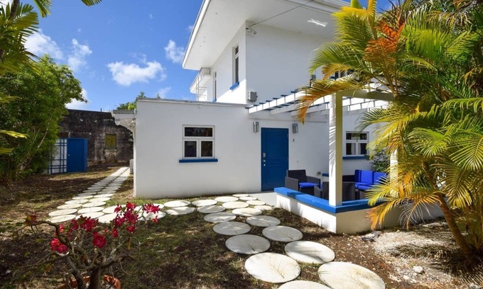 Rockley Apartment | Bella Figura by BSL Rentals