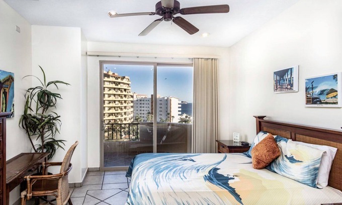 Sandy Beach Condo | Bella Sirena