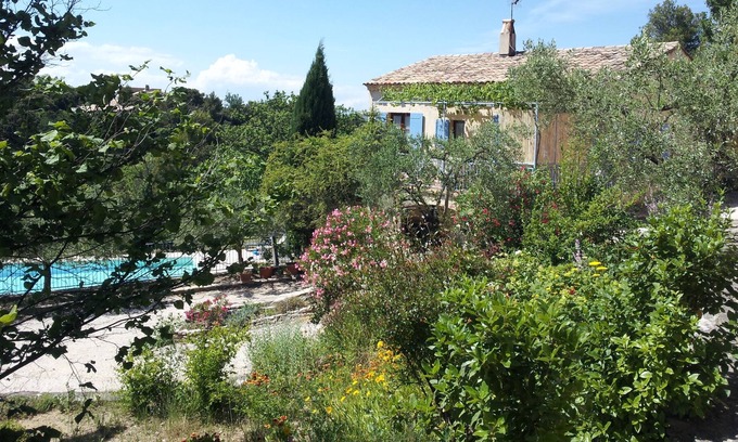 Merindol-les-Oliviers House | Bella Vista Gîte - Self Catering Rental