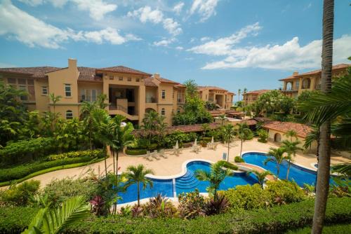 Herradura Apartment | Bella Vista 2D 3 bdrs pool view in Los Suenos