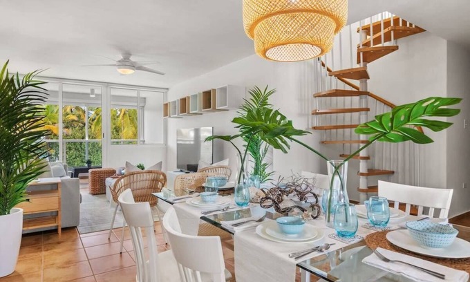 Zarzal Apartment | Bella Vista | Family friendly 4 bedroom apartment with spectacular ocean and mou