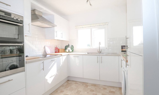 Selsey Cottage | Bella Vista