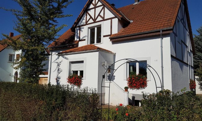 Loehne House | BellaCaro