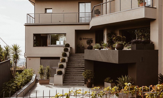 Pedara House | Belladonna Hotel