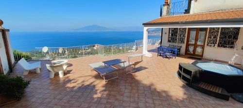Priora Villa | Bellavilla Sorrento A