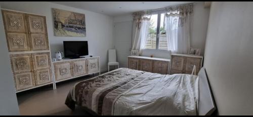 Andernos-les-Bains House | Belle chambre privée avec douche et toilette indépendantes dans une magnifique villa