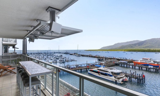 Cairns Central Business District Apartment | Belle Escapes 24 Harbour Lights Water View Apartment