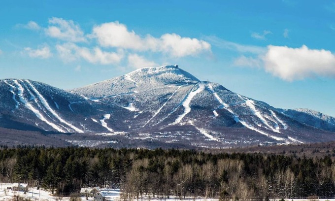 Jay House | Belle Vista Ski Lodge at Jay Peak