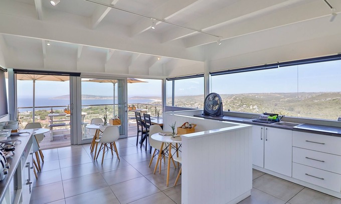 Plettenberg Bay Bed & Breakfast | Belle Vue Ridge