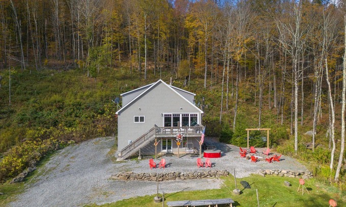 Arkville House | Belleayre Mountain House Fall Specials