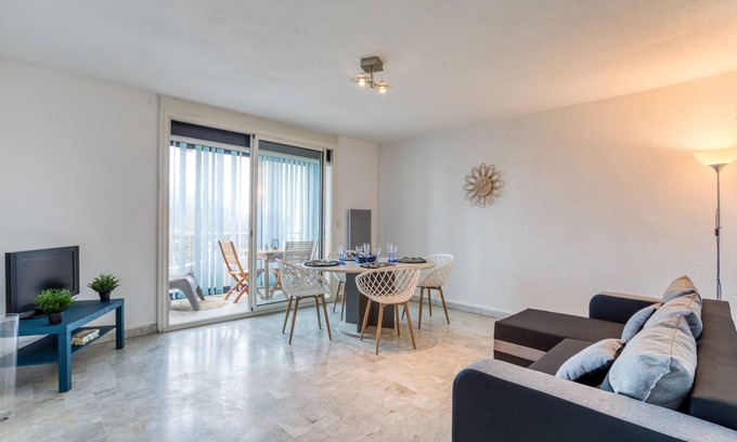 Le Couchant Apartment | bellevue apartment – on the port terrace and wifi