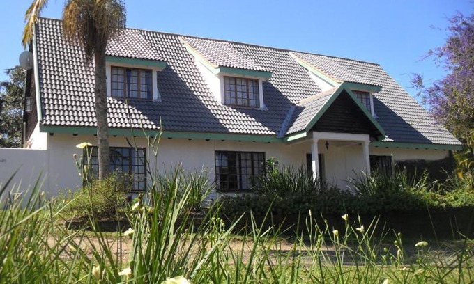 Hibiscus Coast Ski Chalet | Bellevue Guest Lodge