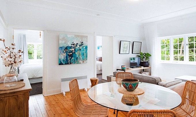 Bellevue Hill Apartment | Bellevue Hill Snug Apartment