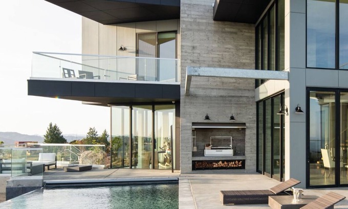 Glen Ellen Villa | Belleza by AvantStay | Hilltop Mansion w/Pool & Ultra Modern Interior