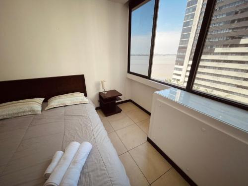 Puerto Santa Ana Apartment | Bellini Puerto Santa Ana Suite Con Vista Al Río