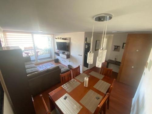 Vina del Mar Apartment | Bello Dpto central a pasos de la Quinta Vergara, Mall, Plaza de Viña, con estacionamiento, ideal para recorrer la ciudad caminando relajado