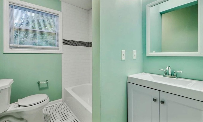 Sylvan Hills House | Belmont Cottage available for the Super Bowl Weekend!
