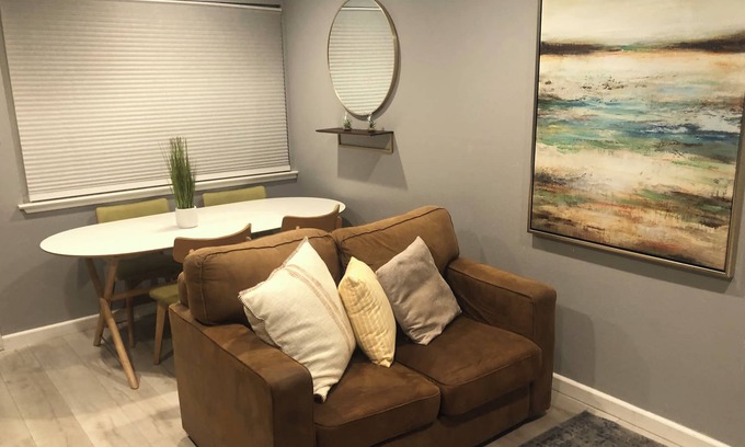 Belmont Apartment | Belmont Hill: 1-BR Near Carlmont Shopping Center & Hiking Trails