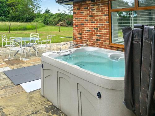 Writtle House | Belt Annexe