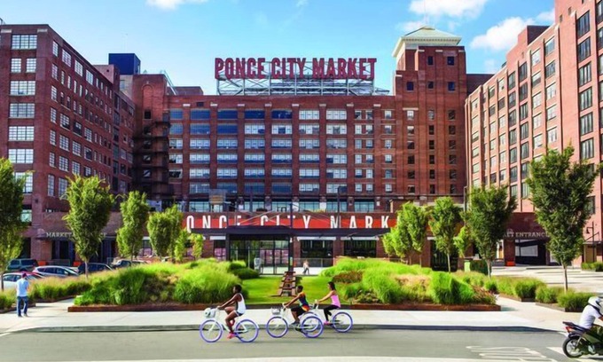 Poncey-Highland Apartment | Beltline Apartment by Ponce City Market-Pool & Gym
