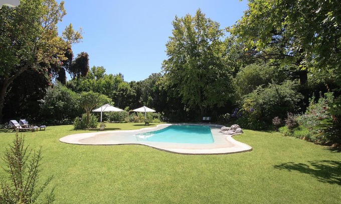 Constantia House | Beluga of Constantia Guest House