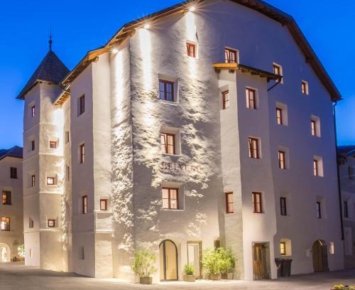 Glorenza Hotel | Belvenu Boutique Hotel