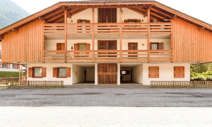 Pera Ski Chalet | Belvilla by OYO Pozza di Fassa Quattro