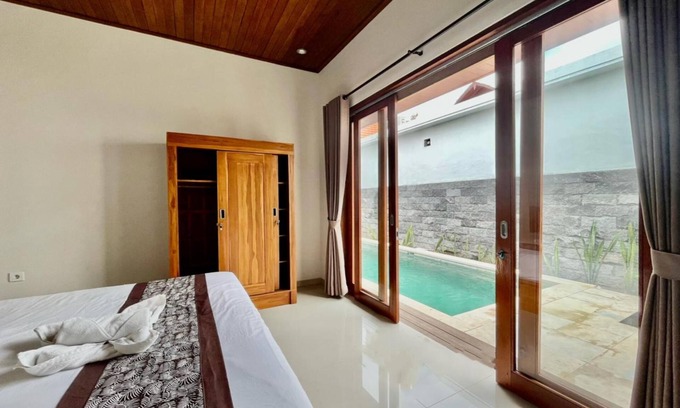 Kedewatan Hotel | Belvilla Tirta Sari Resort Central Ubud