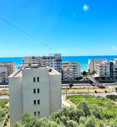 Shkembi i Kavajes Apartment | Belvista Seaview
