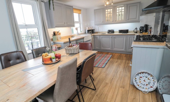 Wooler House | BENDOR HOUSE, pet friendly, with open fire in Wooler