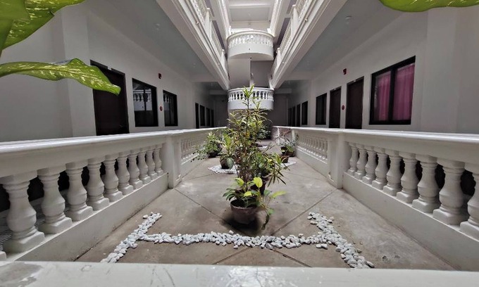 Vigan Hotel | Benediktus Pilgerhaus Inn