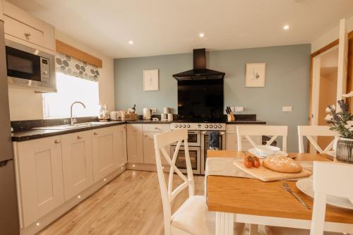 Dyffryn Ardudwy House | Bennar Isa Cottages Dyffryn Ardudwy