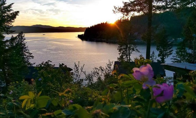 Bennett Bay Hotel | Bennett Bay Inn