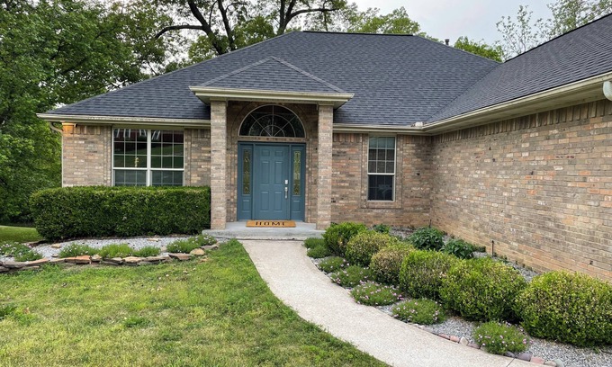 Bentonville House | Bentonville, Bikes and BrewsnHouse on Coler Bike Trail- 3 bedroom, 2 bath