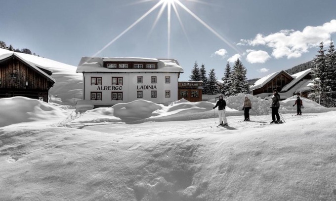 Corvara in Badia Hotel | Berghotel Ladinia