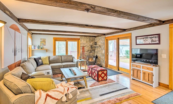 Charlemont Condo | Berkshires Getaway < 1 Mi Skiing & Hiking!