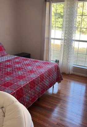 Hampton House | Berni Oasis