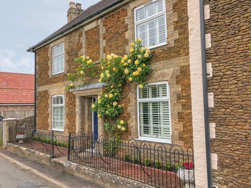 Grimston House | Bertelle