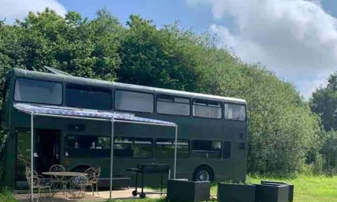 Sturminster Marshall Cabin | Bertie - The Double Decker Bus