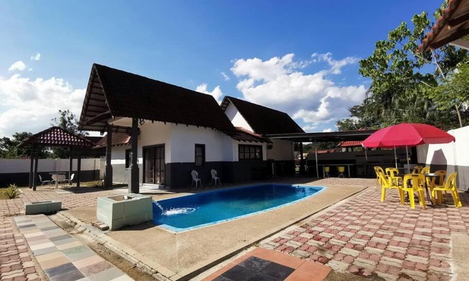 Alor Gajah Villa | BESLA VILLA at AFamosa[POOL+BBQ] 1253