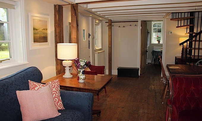 New Forest District Cottage | Bessie May Cottage