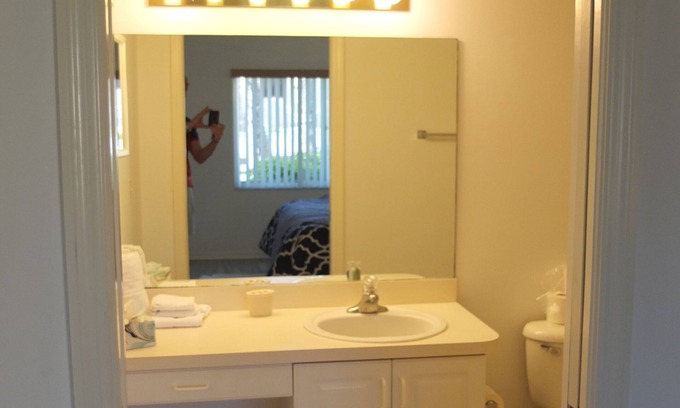 South Bradenton Condo | Best Condo 5 min from IMG 15min by car from Anna Maria beach
