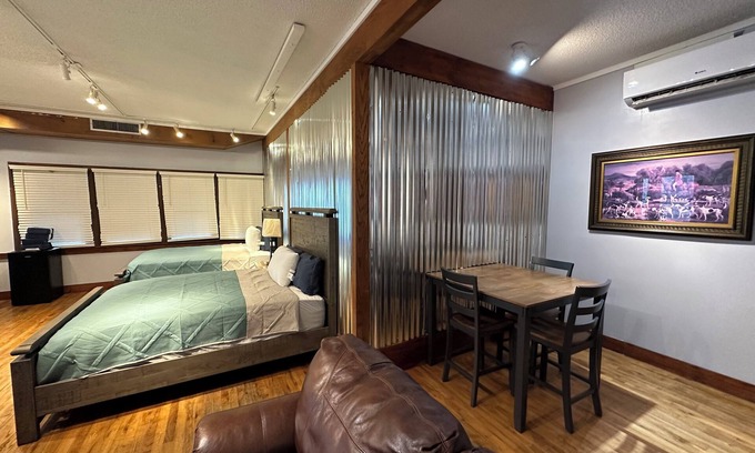 Oriental Apartment | Best Location in Oriental, NC! Sleeps 4! Steps away from Oriental Marina!